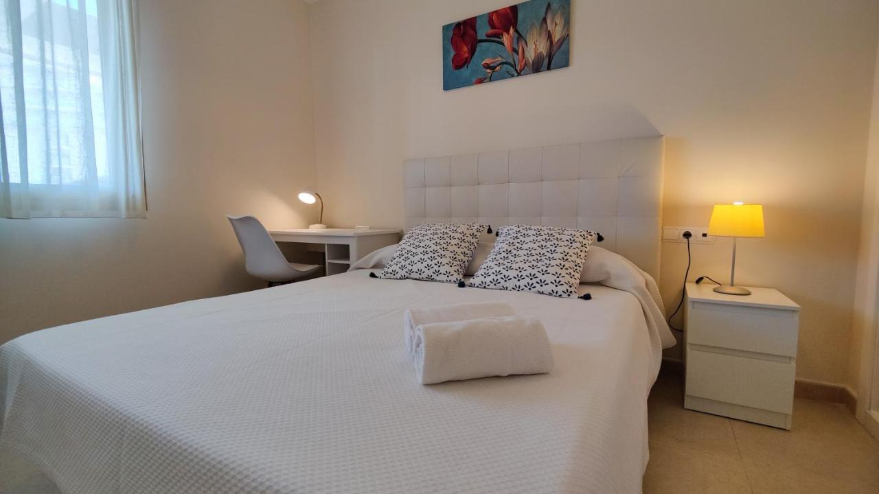 Larimar Sea View Apartment กัลเป ภายนอก รูปภาพ