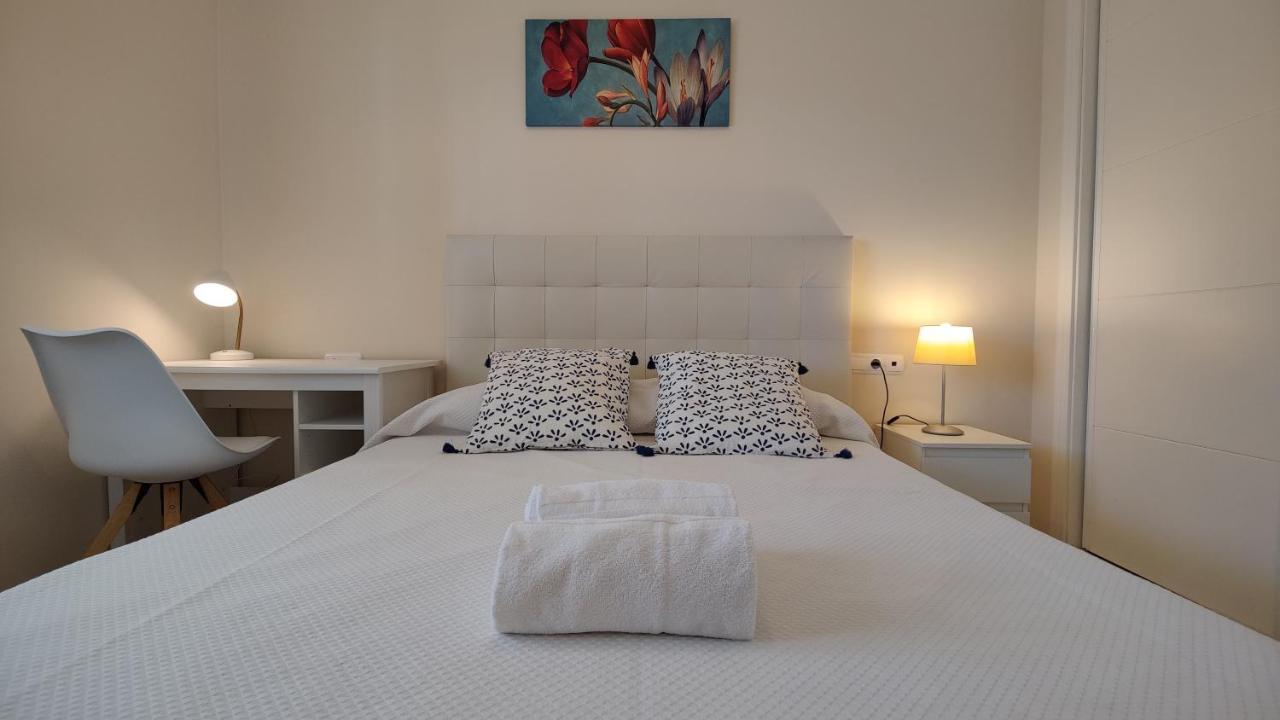 Larimar Sea View Apartment กัลเป ภายนอก รูปภาพ